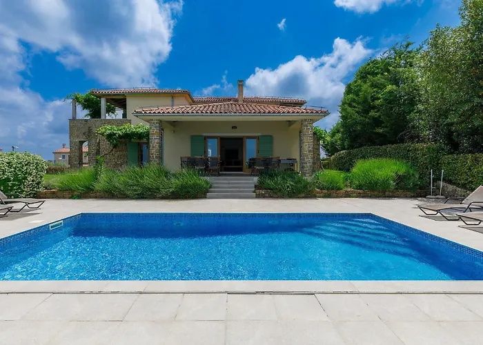 Villa Remington By Interhome