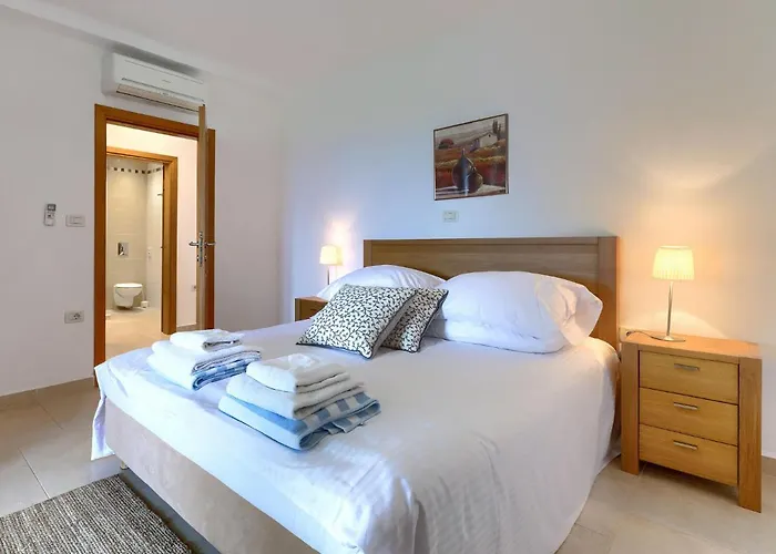 Remington By Interhome Villa