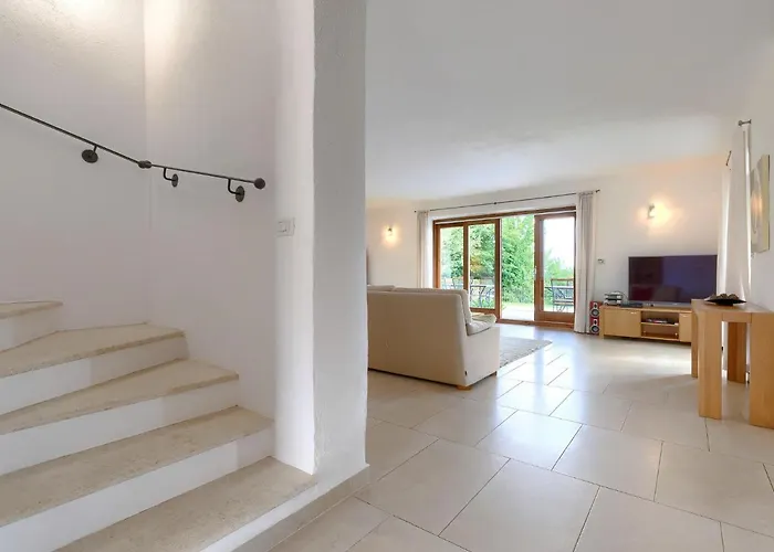 Remington By Interhome Villa