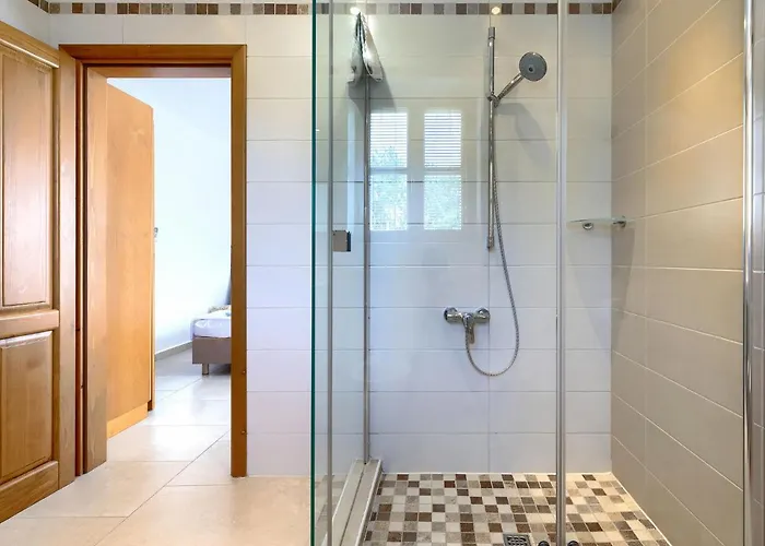 Remington By Interhome Villa