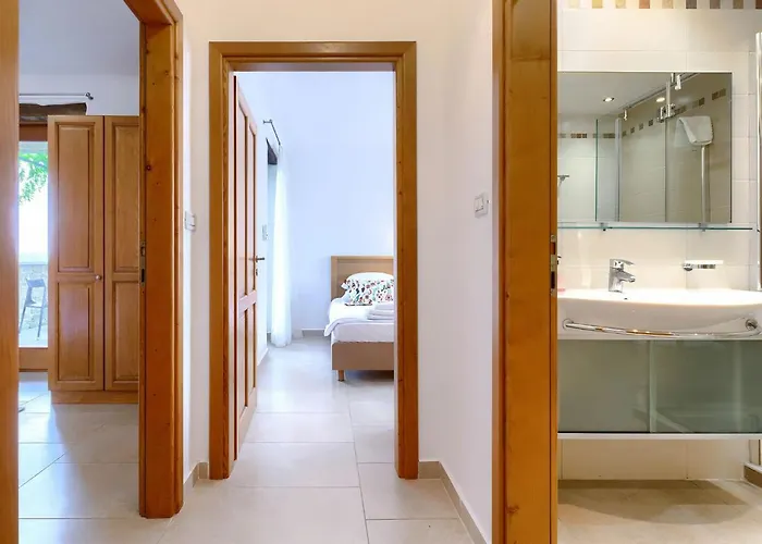 Remington By Interhome Villa