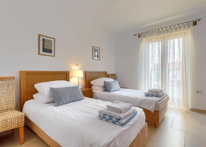 Remington By Interhome Villa