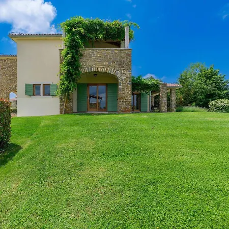 Villa Remington By Interhome *