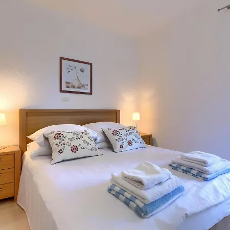 Villa Remington By Interhome *