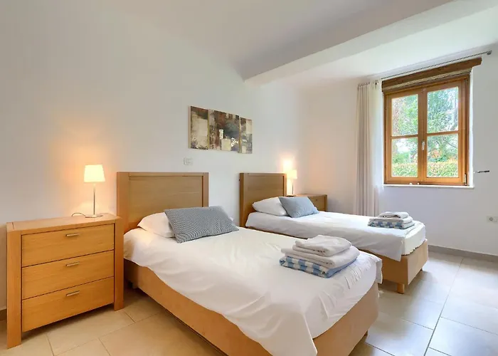 Villa Remington By Interhome *